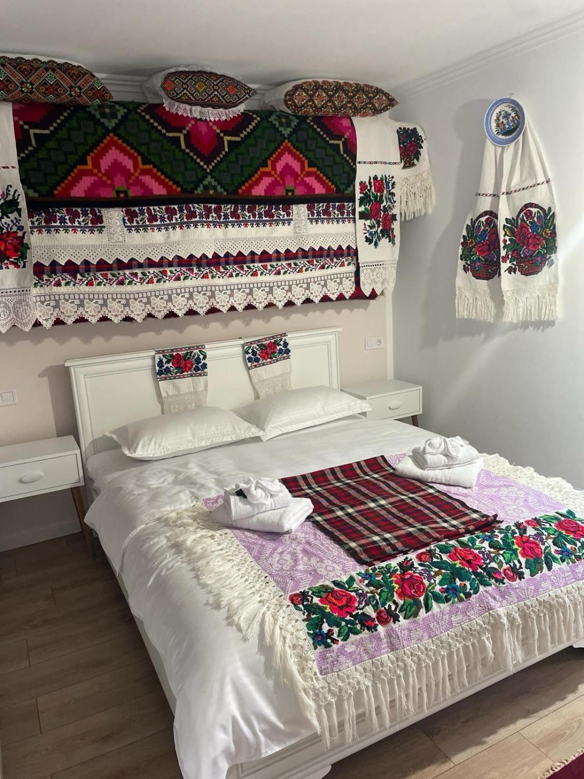 Flori De Tei Maramures Săcel Zewnętrze zdjęcie