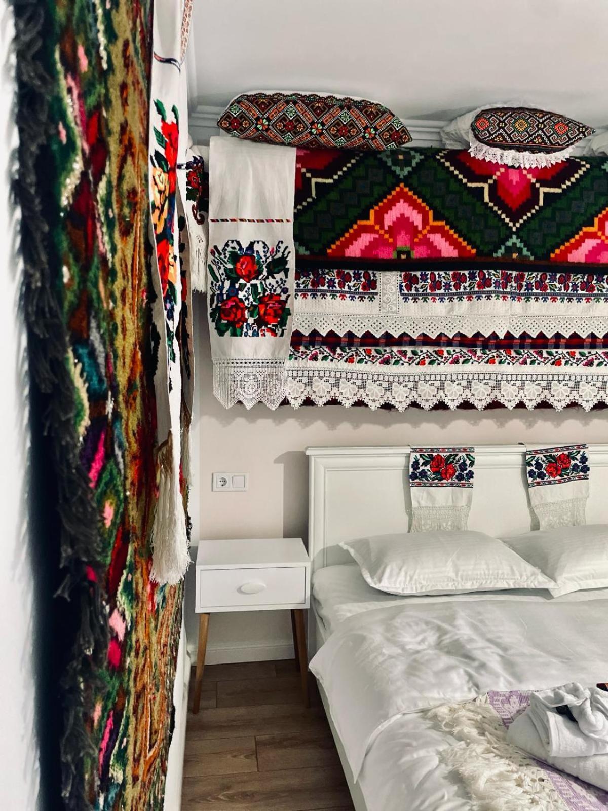 Flori De Tei Maramures Săcel Zewnętrze zdjęcie